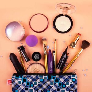 Makeup Accessories for Easy & Precise Beauty Application